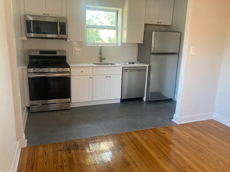 65-06 223rd Pl #A — Photo 2