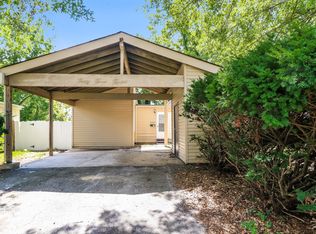 3312 Mowing Green Dr, Florissant, MO 63031