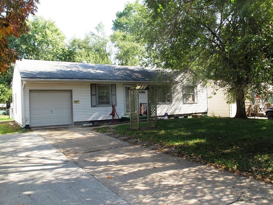 1st image of 10011 Wheeling Ave