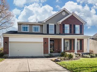 1561 Creekside Rd, Amelia, OH 45102