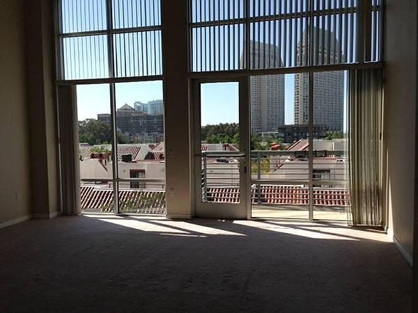 1st image of 899 Kettner Blvd APT 401