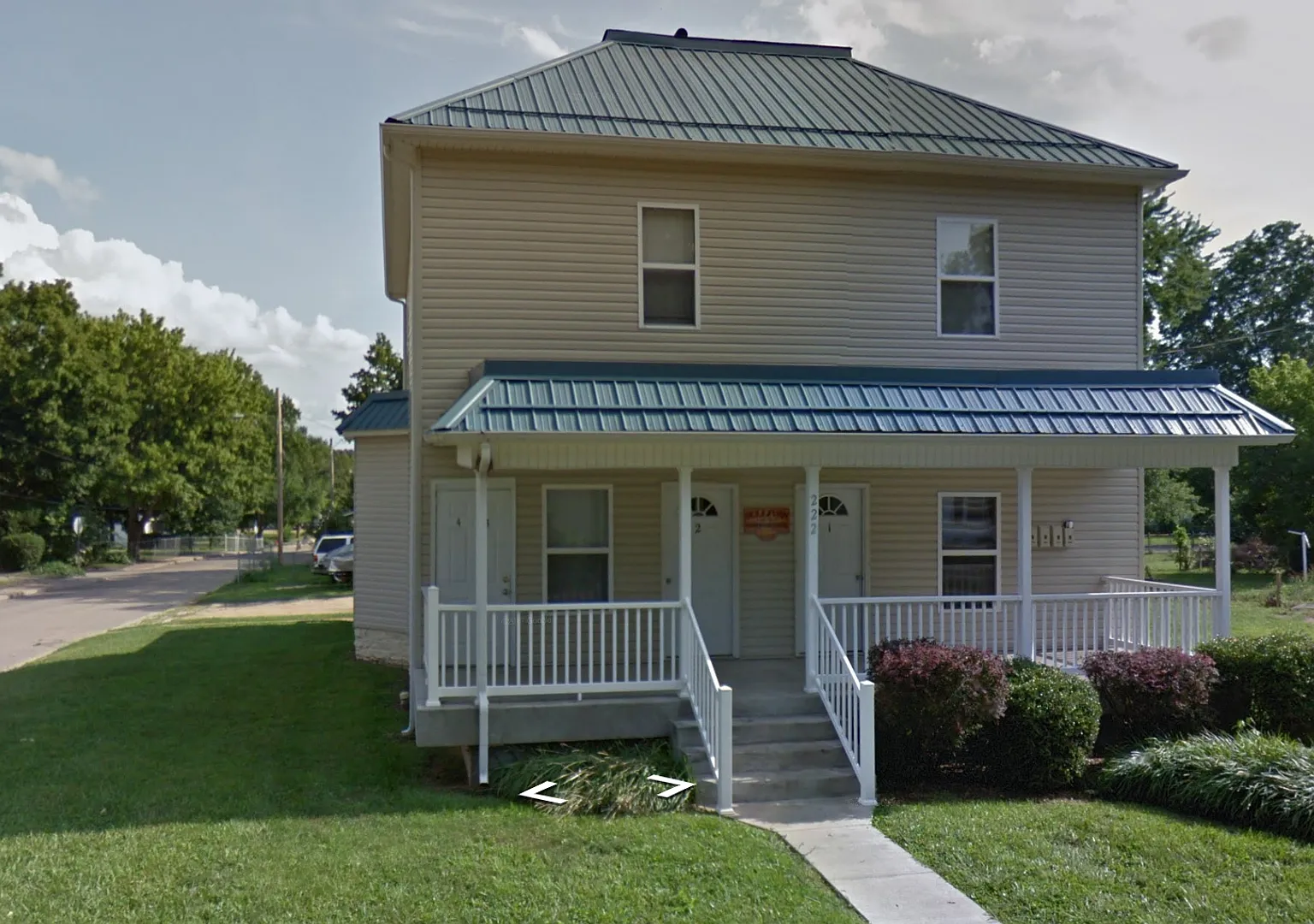 222 Patterson St — Photo 1
