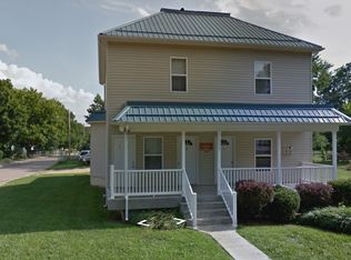 222 Patterson St, Farmington, MO 63640