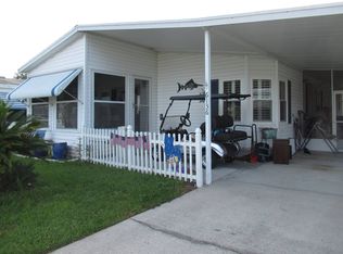 6136 Utopia Dr, Zephyrhills, FL 33540