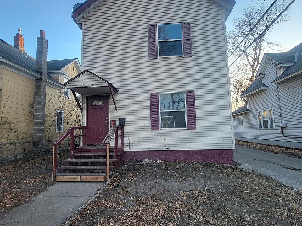 1st image of 315 23rd Ave N
