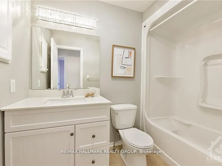 1316 Halton Ter — Photo 15