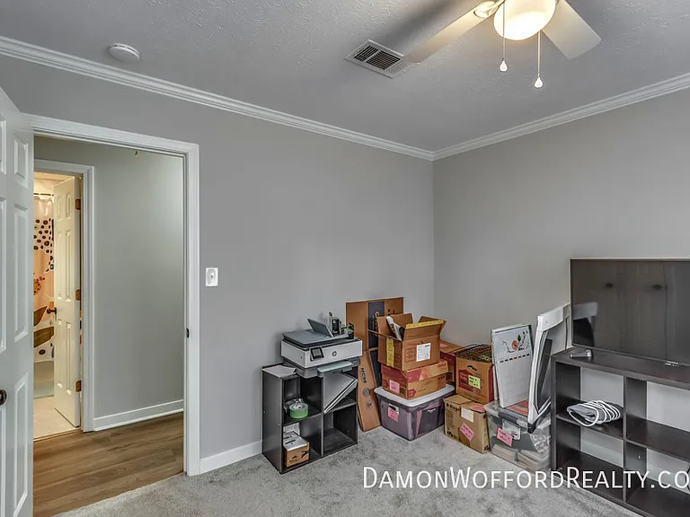 103 Live Oak Ln — Photo 25