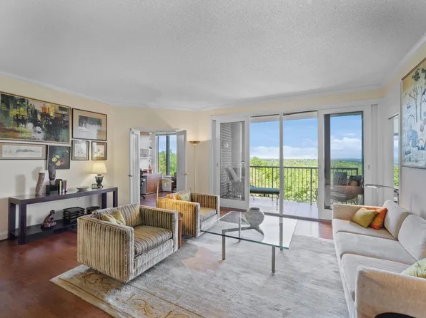 500 Crestwood Dr Unit 2508, Charlottesville, VA 22903