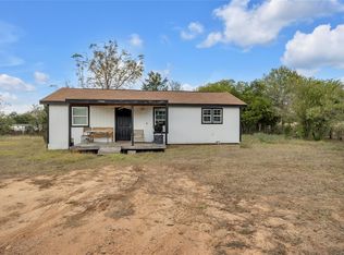 759 Green Valley Dr, Bastrop, TX 78602