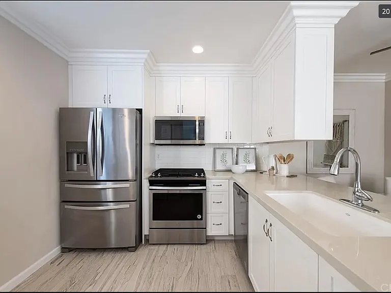 33895 Malaga Dr — Photo 11