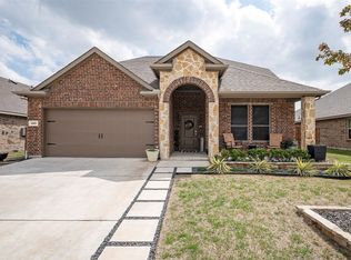225 Virginia Ct, Fate, TX 75189