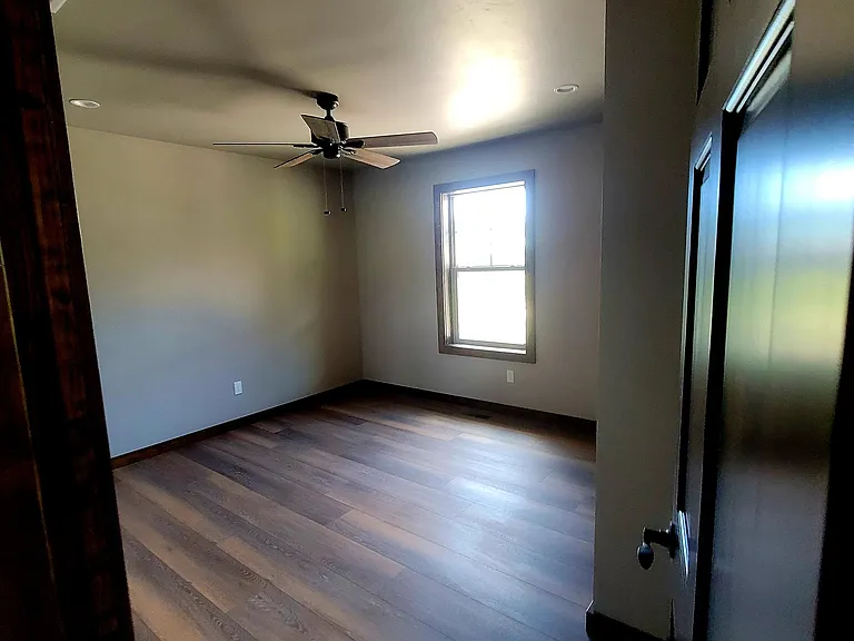 401 Alpine Dr #A — Photo 22