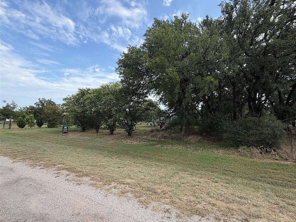 1st image of 226 Plantation Rd