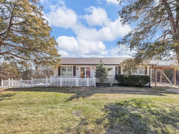 1507 Napoleon Dr, Bonne Terre, MO 63628