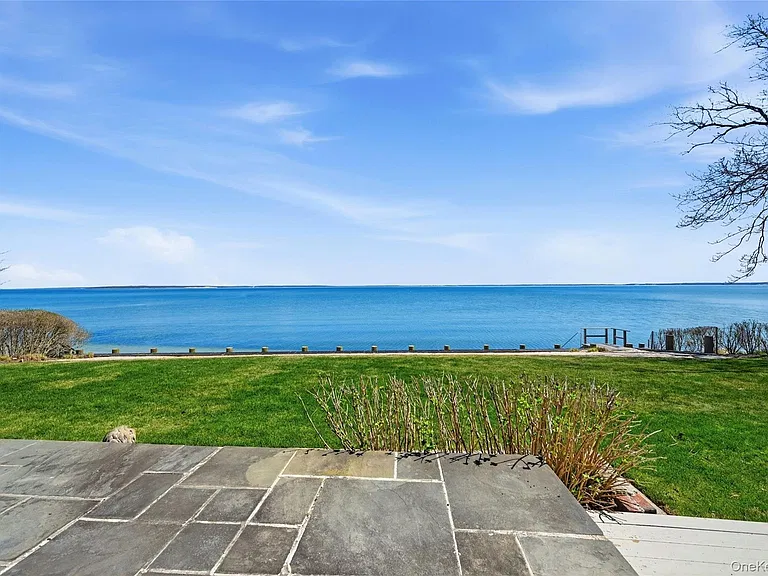8908 Peconic Bay Blvd — Photo 18