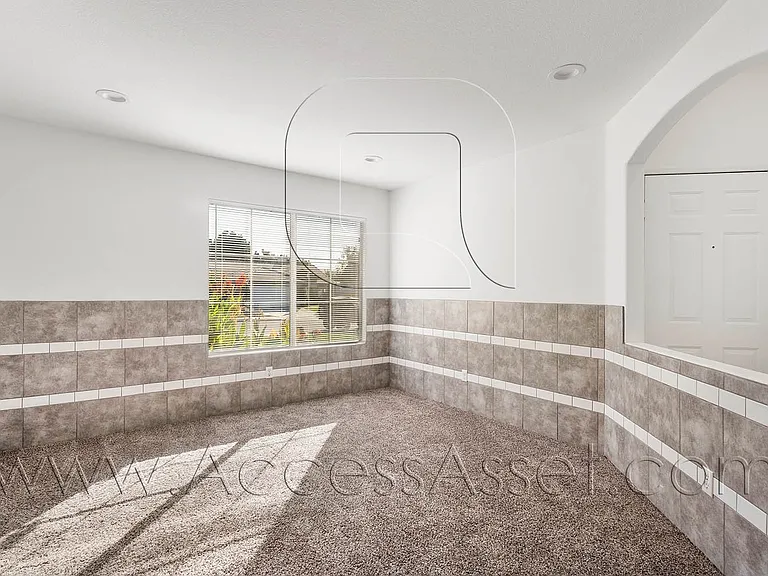 35847 Gerard Dou St — Photo 14