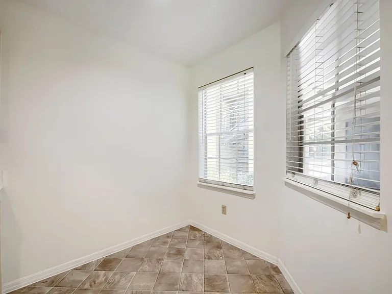 7270 Westpointe Blvd #910 — Photo 7