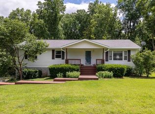 2909 W Fawkesway Dr, Bloomington, IN 47404