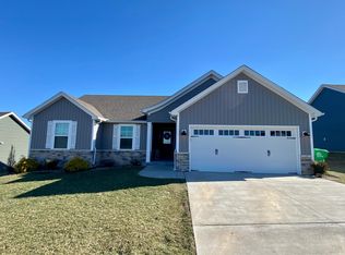 6010 Crestview Ln, Georgetown, IN 47122