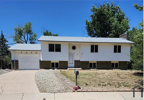 7370 Treasure Trail Cir