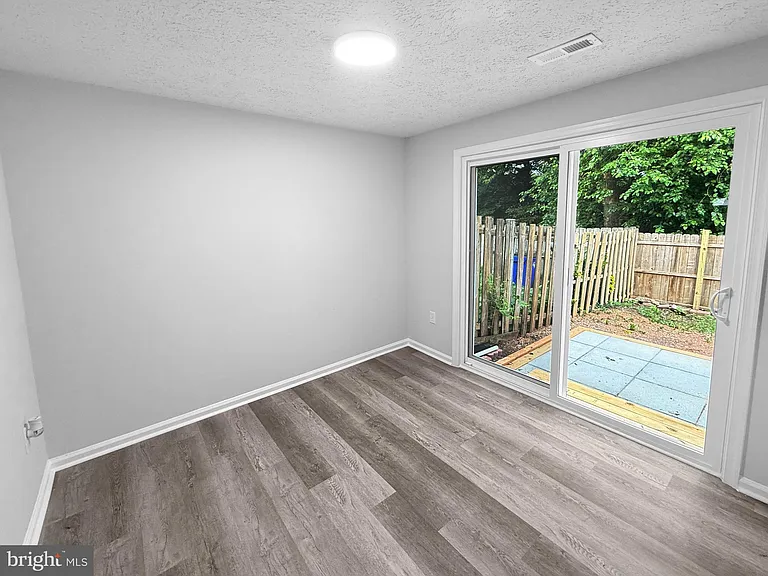6723 Kernel Ct — Photo 13