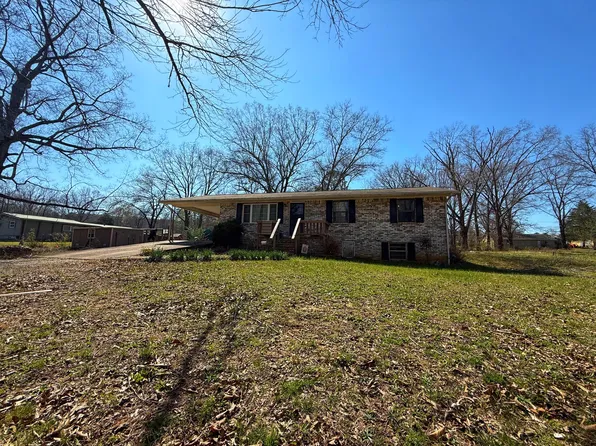 154 Cedar St, Calico Rock, AR 72566