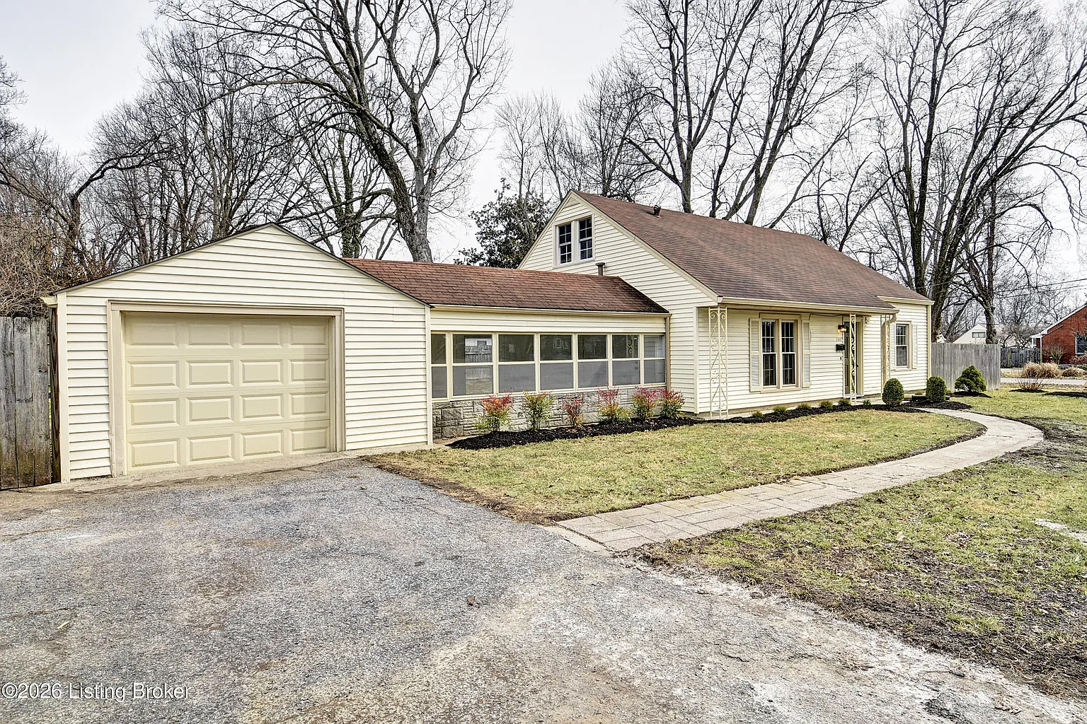3047 Bon Air Ave photo 1
