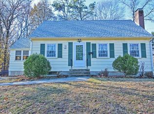 3 Cullinane Cir, East Walpole, MA 02032