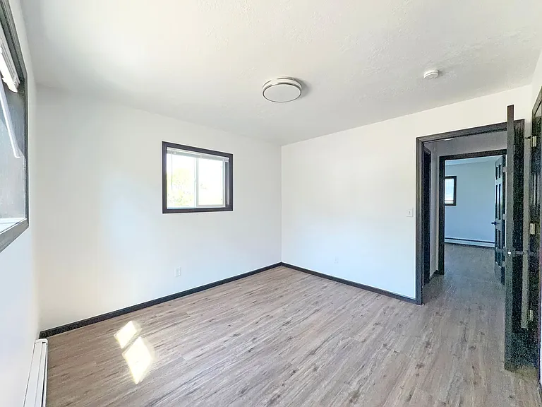 Remodeled 2 Bed, 1 Bath in a Convenient Central Location — Photo 33