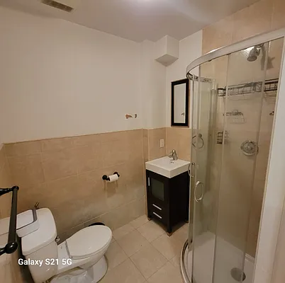 Rented by Oxford Property Group | media 19