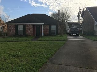 12012 S Tom Stokes Ct, Baton Rouge, LA 70810