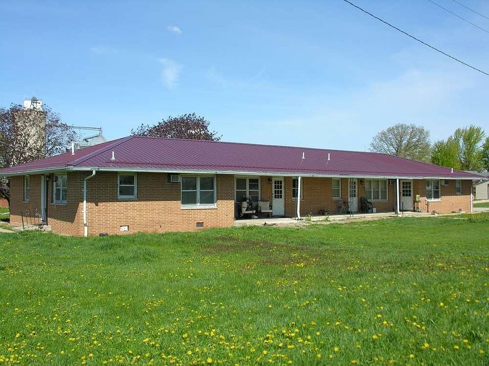 1st image of 605 1st St