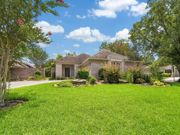 2823 N Strathford Ln, Kingwood, TX 77345