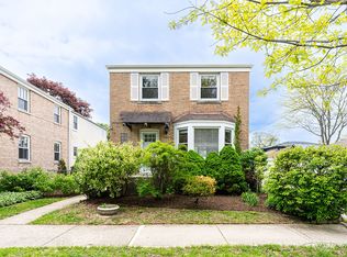 5935 Carol Ave, Morton Grove, IL 60053