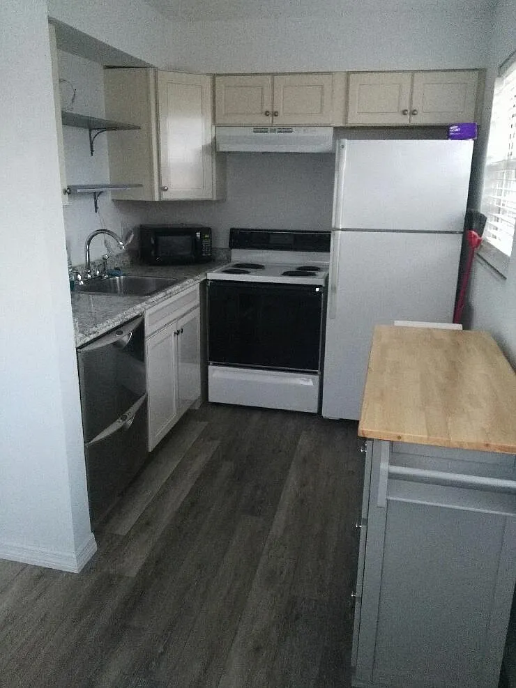 1 bed, 672 sqft, $1,500 — Photo 3