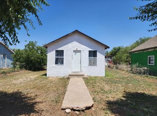 1010 N Avenue A, Portales, NM 88130