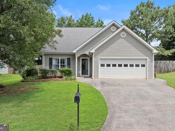 303 Apache Dr, Canton, GA 30115