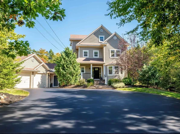 91 Brenda Dr, Hammonds Plains, NS B4B 1K2