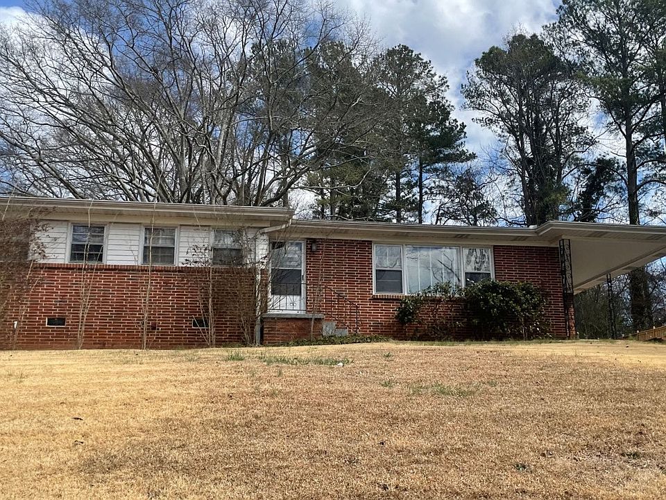 1st image of 2671 Linnwood Dr SE