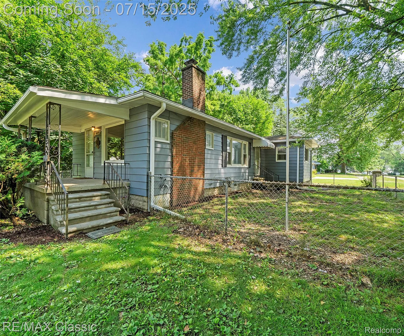 24255 Puritan photo 1