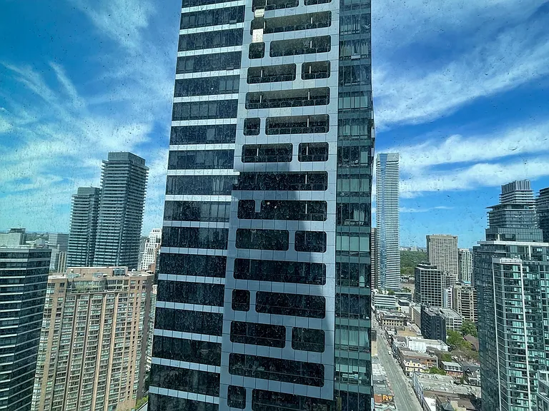 8 Wellesley St W #4107 — Photo 22