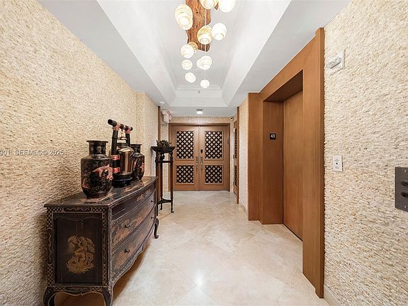 2nd image of 17875 Collins Ave #4303