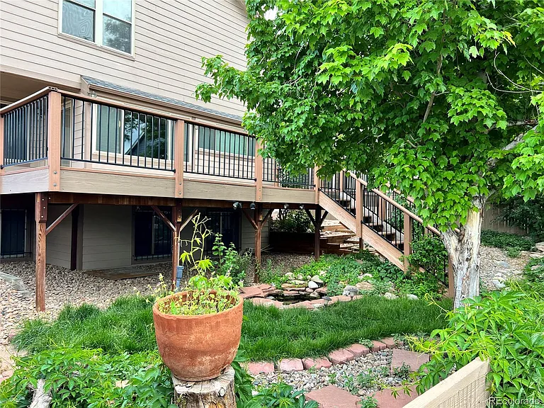 9881 Spring Hill Pl — Photo 25