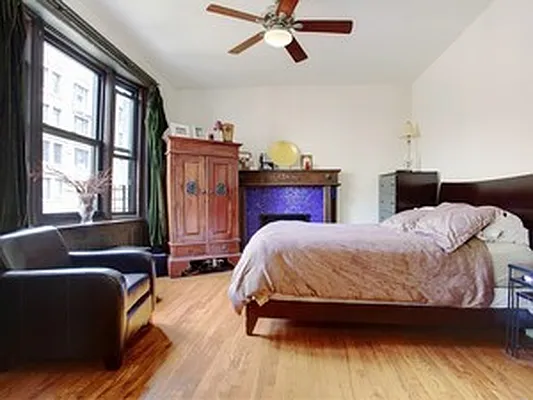 Sold by Corcoran | media 29