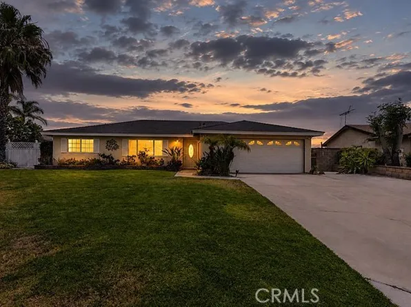 16340 Fontlee Ln, Fontana, CA 92335