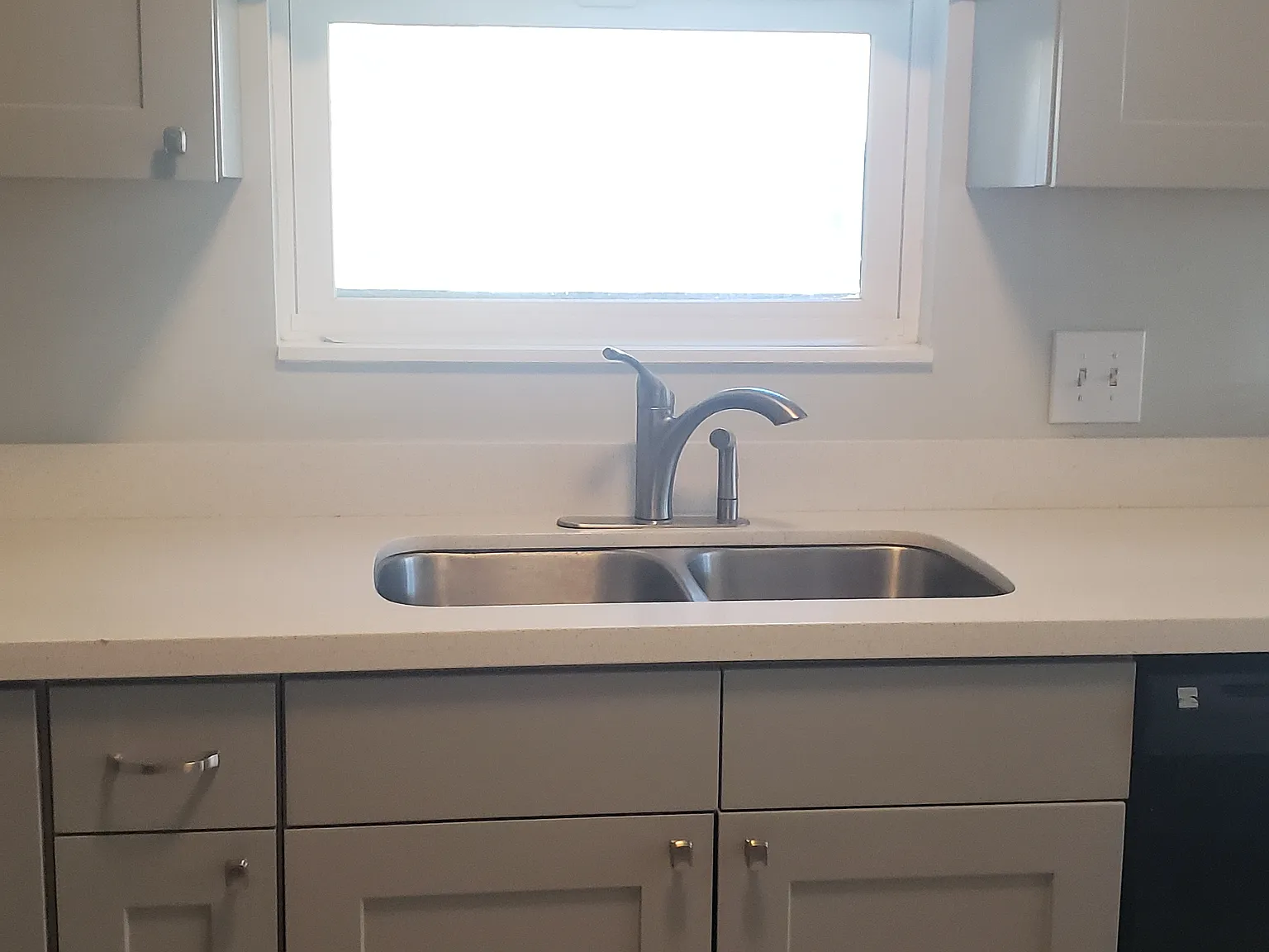 4321 Raymond Ave — Photo 4