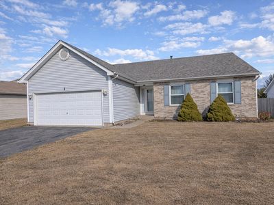 2 Danbury Ct, Lake In The Hills, IL, 60156