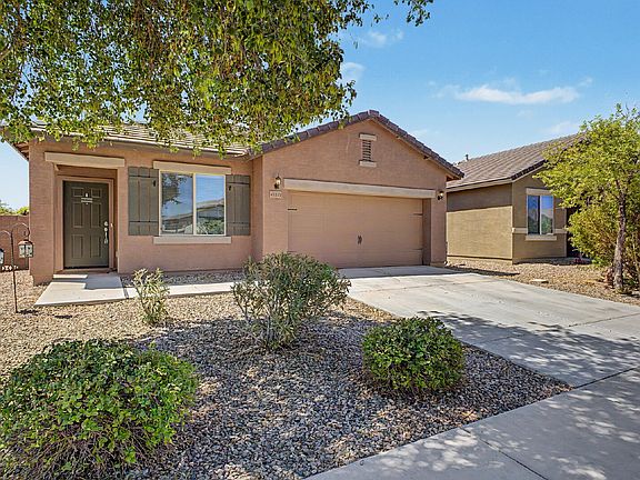 3rd image of 41177 W Lucera Ln