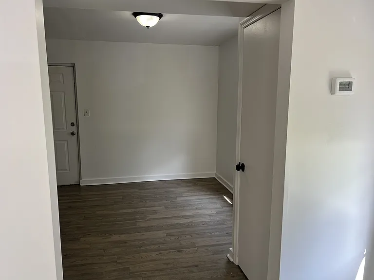 1156 Triple Hill Dr #B — Photo 8