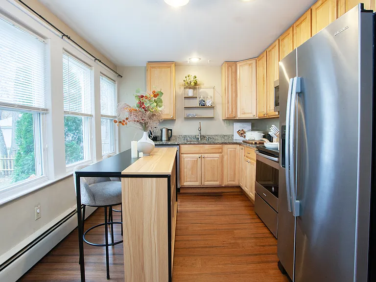 19 Fairview St — Photo 22
